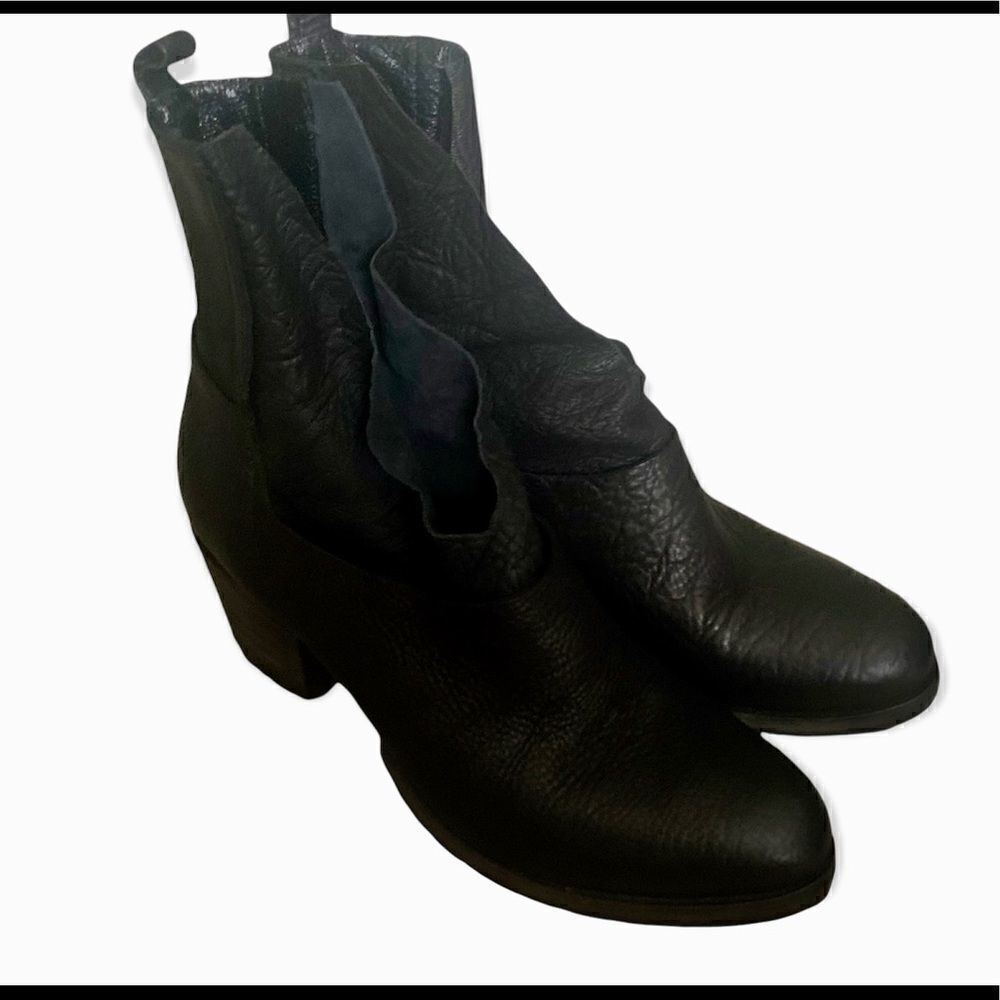 Bryan Blake Black Pebbled Leather Ankle Booties 37.5 - Picture 6 of 13